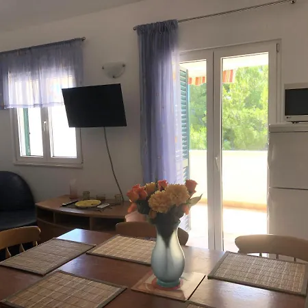 Pupa Apartment