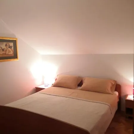 Apartament Pupa