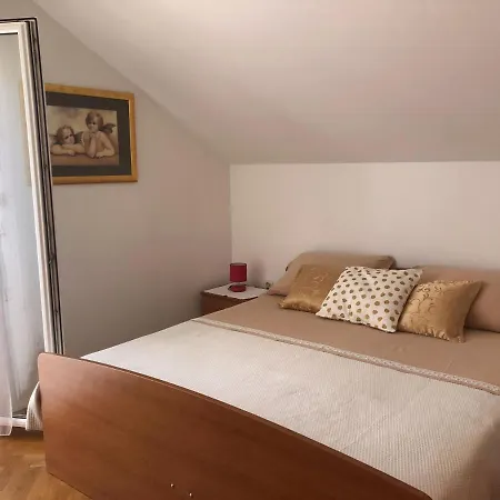 Pupa Apartament Milna (Brac)