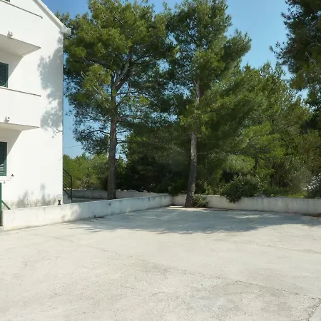 Pupa Apartament Milna (Brac)